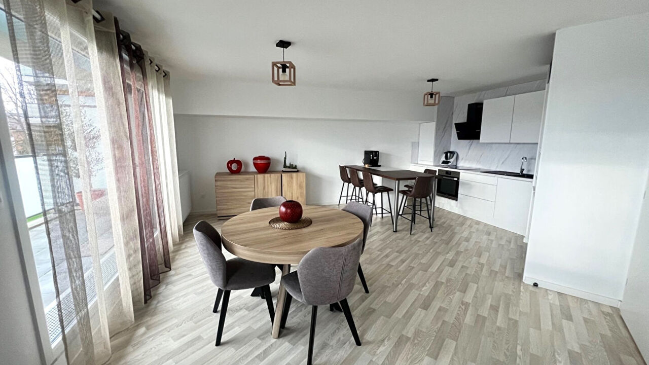 appartement 5 pièces 96 m2 à vendre à Le Mesnil-Esnard (76240)