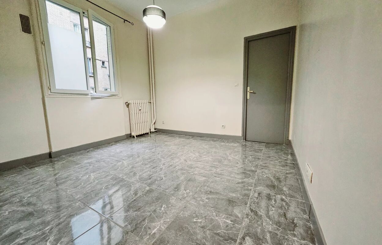 appartement 2 pièces 32 m2 à vendre à Ris-Orangis (91130)