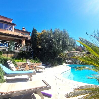 Maison 4 pièces 690000 €