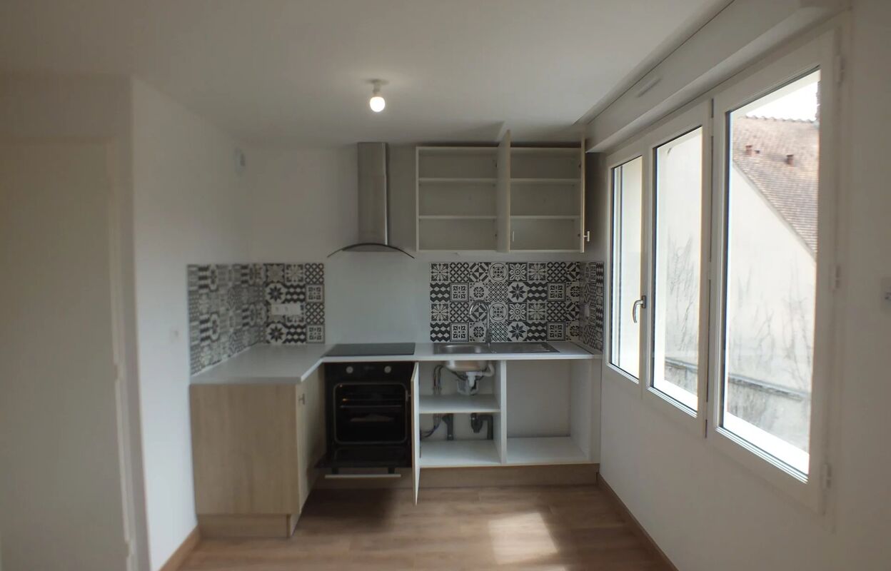 appartement 3 pièces 55 m2 à Houdan (78550)