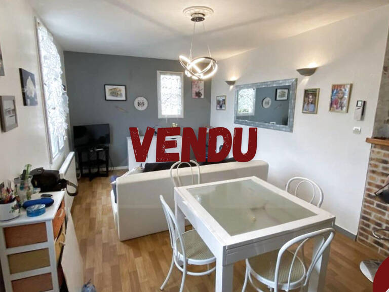Une Maison individuelle avec jardin - À SAINT PIERRE EN AUGE — photo 1