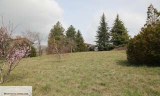 Terrain  970 m² à vendre à La Roche-Vineuse (71960)