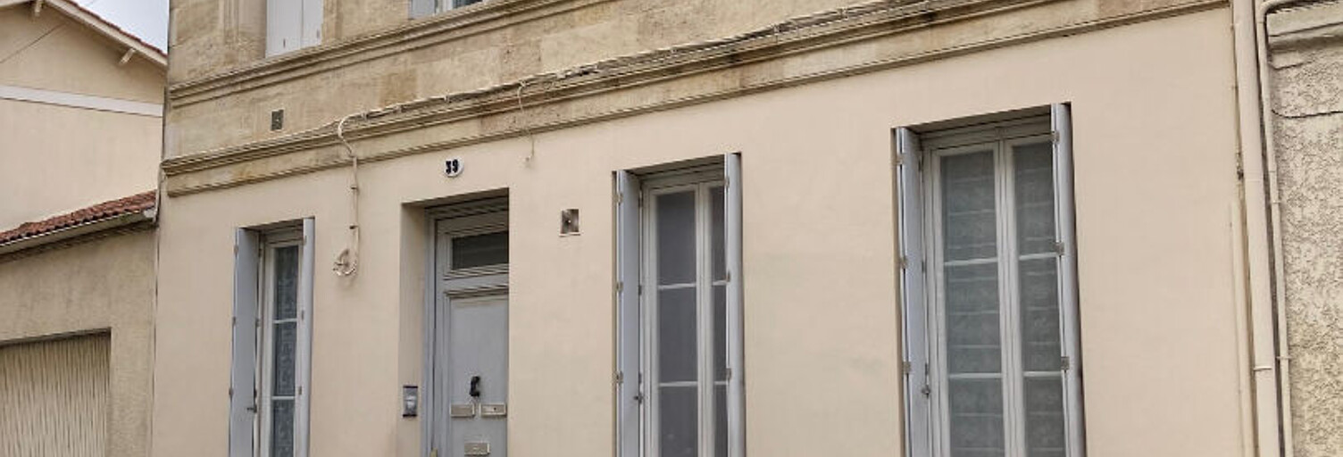 Immeuble  142 m² à vendre à Pauillac (33250)