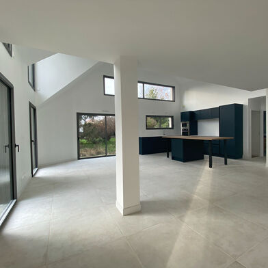 Maison 6 pièces 143 m²