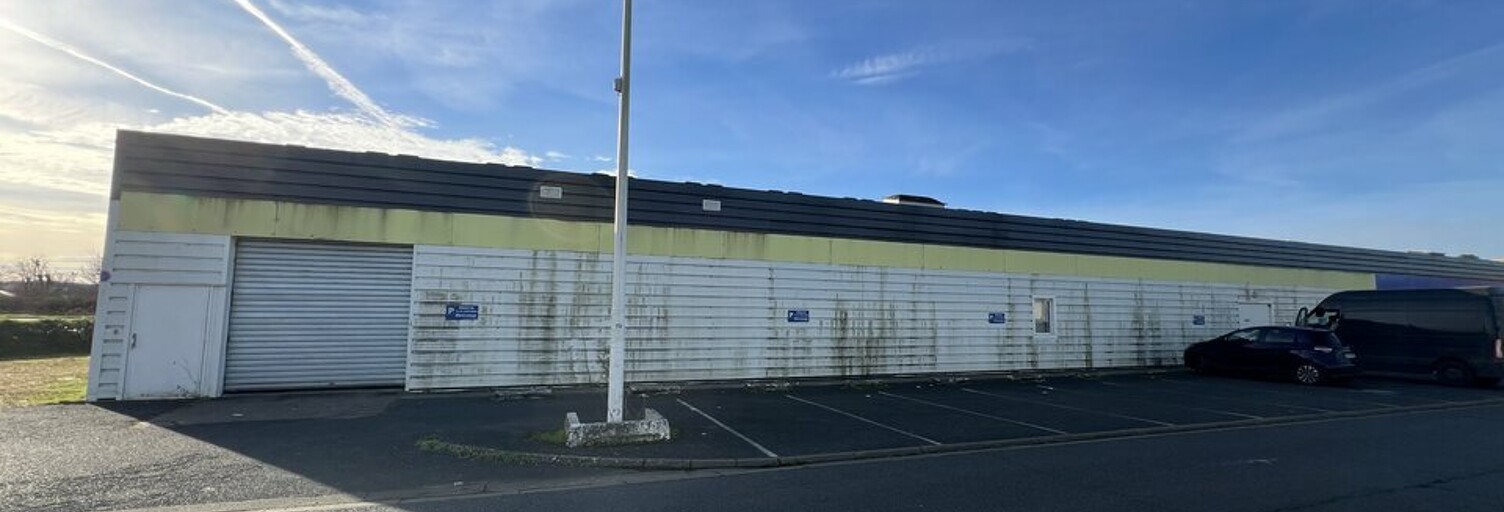 Commerce  325 m² à louer à Chambray-lès-Tours (37170)