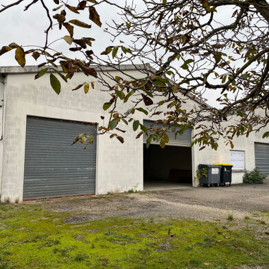 Local industriel 550 m²