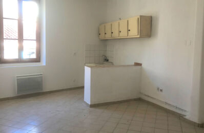 location appartement 400 € CC /mois à proximité de Sanary-sur-Mer (83110)