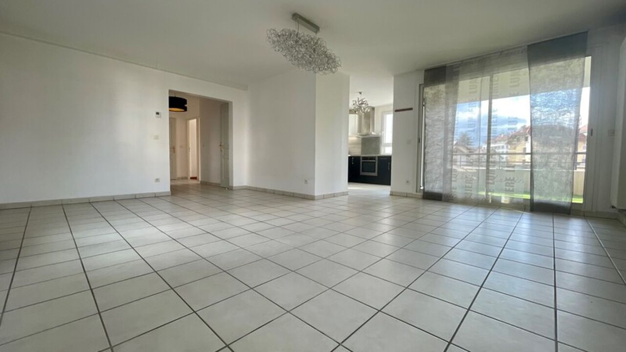appartement 3 pièces 74 m2 à vendre à Annecy (74000)