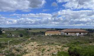 Terrain  1237 m² à vendre à Tournon-sur-Rhône (07300)