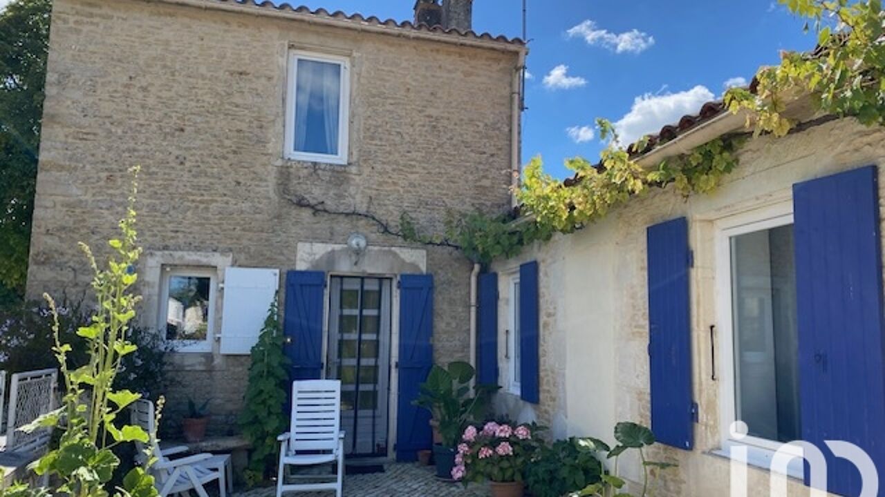 maison 4 pièces 121 m2 à vendre à Sainte-Radégonde-des-Noyers (85450)