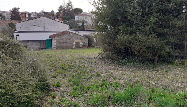 Terrain  à vendre Saintes 17100