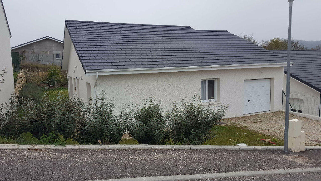 maison 4 pièces 92 m2 à louer à L'Isle-d'Abeau (38080)