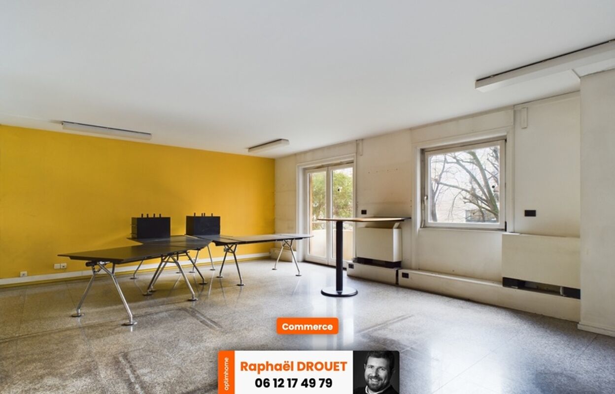 bureau 14 pièces 367 m2 à vendre à Lyon 6 (69006)