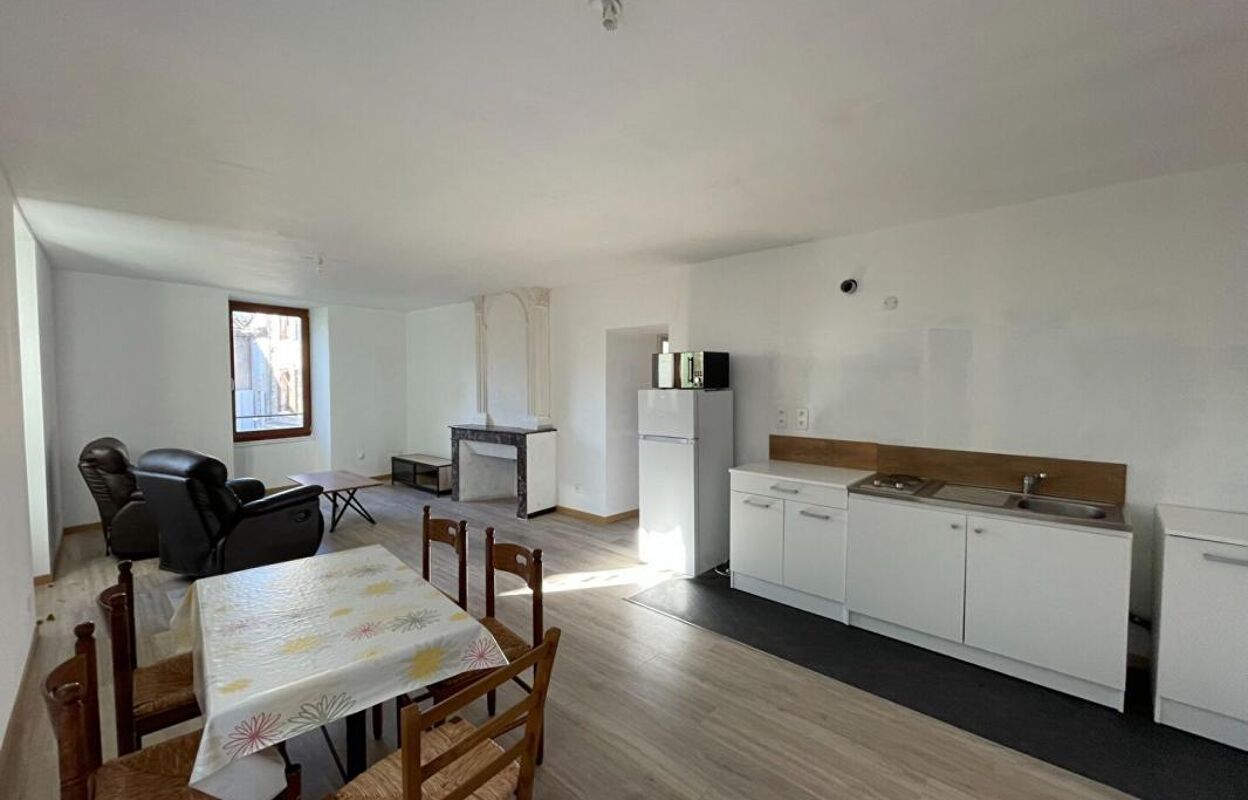 immeuble  pièces 375 m2 à vendre à Vallon-Pont-d'Arc (07150)