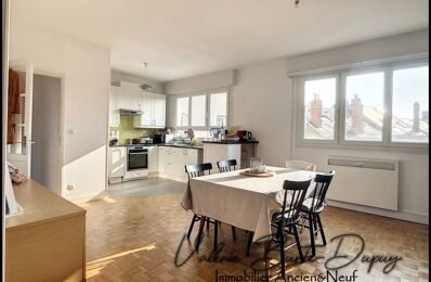 location appartement 985 € CC /mois à proximité de Saint-Hilaire-Saint-Mesmin (45160)