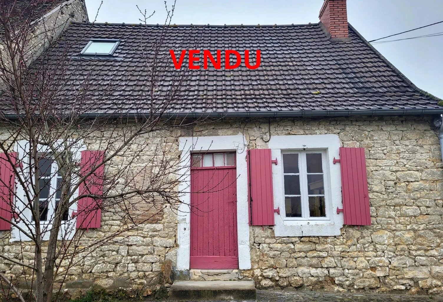 A vendre Fermette avec grange dans La Brenne Indre — photo 1