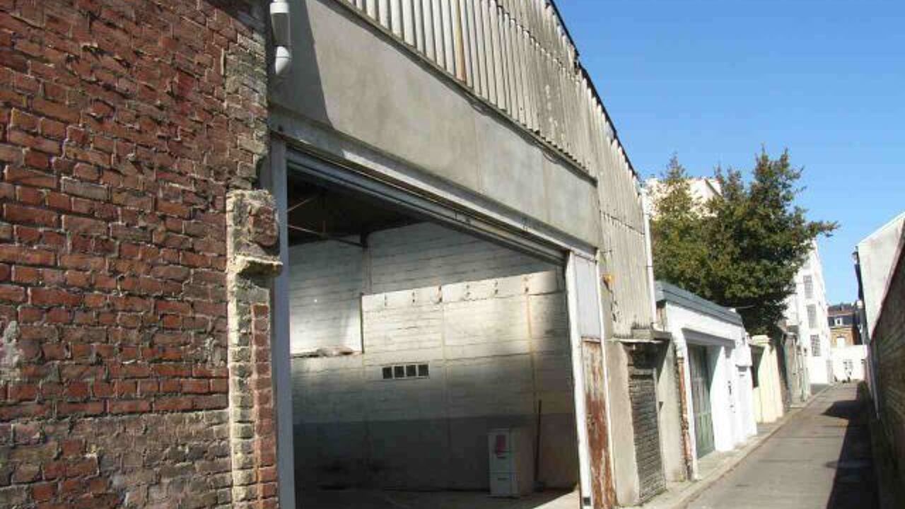 garage  pièces  m2 à louer à Le Havre (76600)