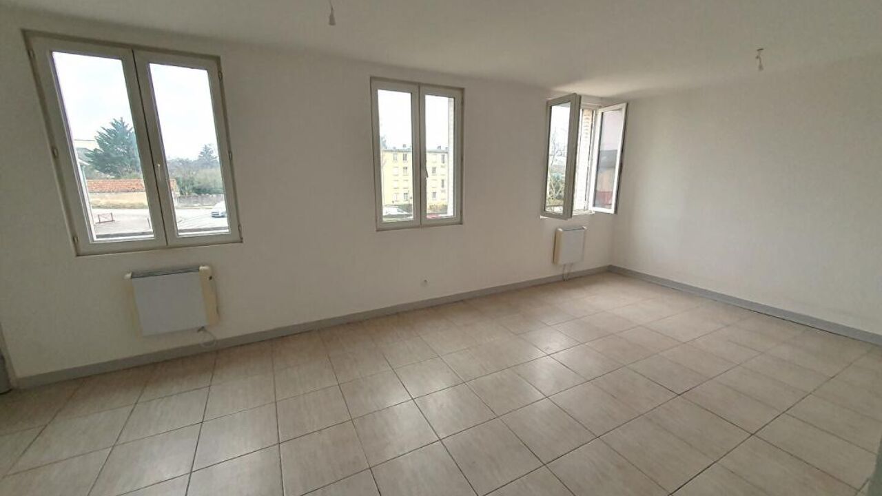 appartement 3 pièces 57 m2 à vendre à Saint-Florent-sur-Cher (18400)