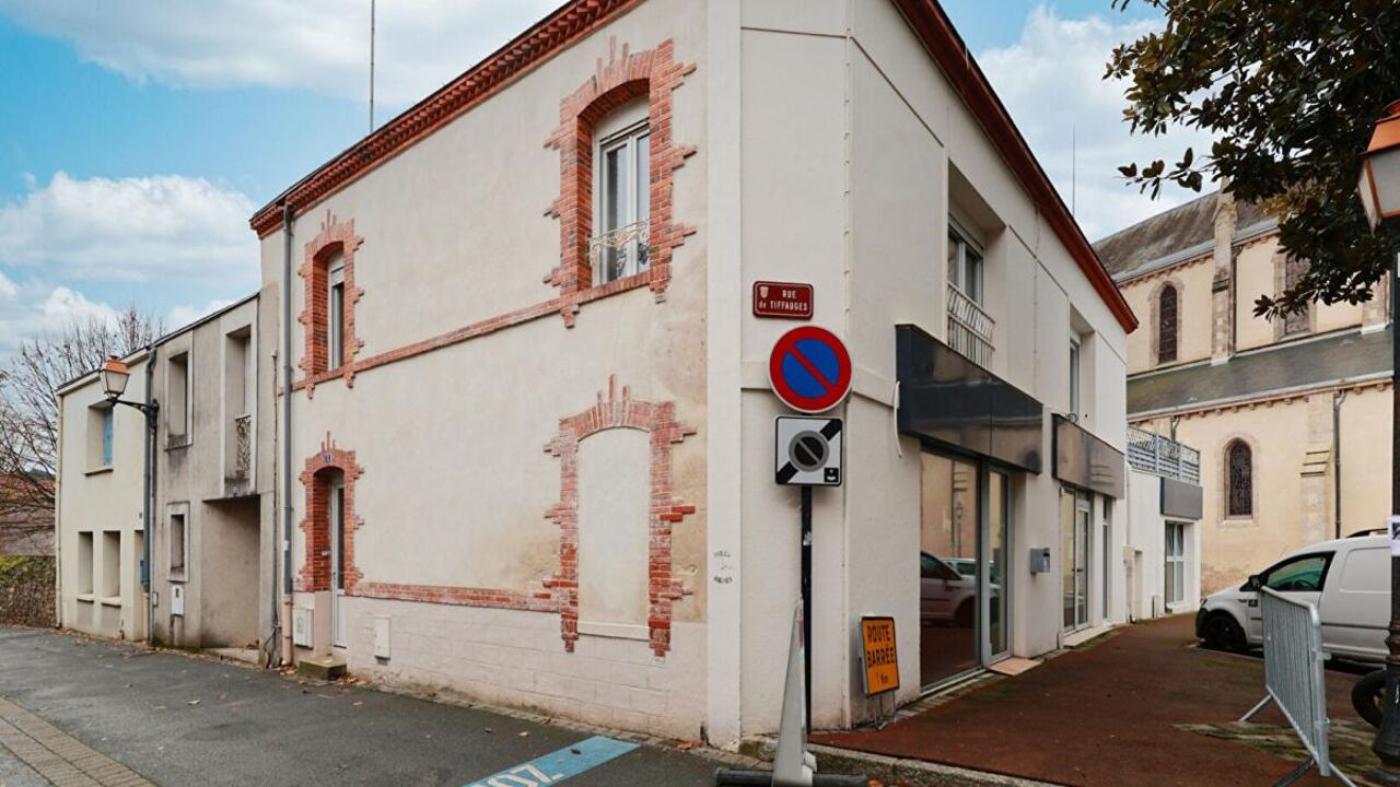 immeuble  pièces 145 m2 à vendre à Montaigu-Vendée (85600)