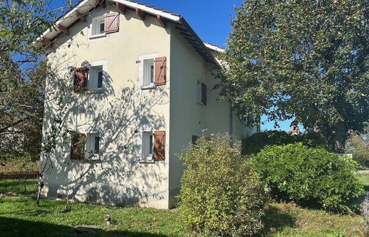 maison 7 pièces 140 m2 à vendre à Pradines (46090)