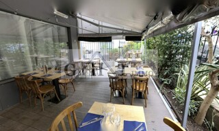 Commerce  127 m² à louer à Paris 15 (75015)