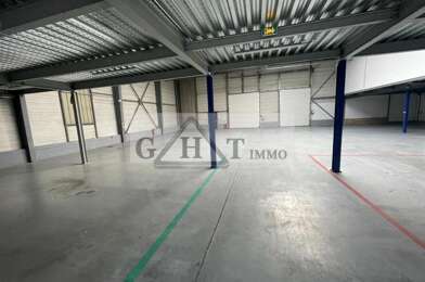 Local industriel  30000 €