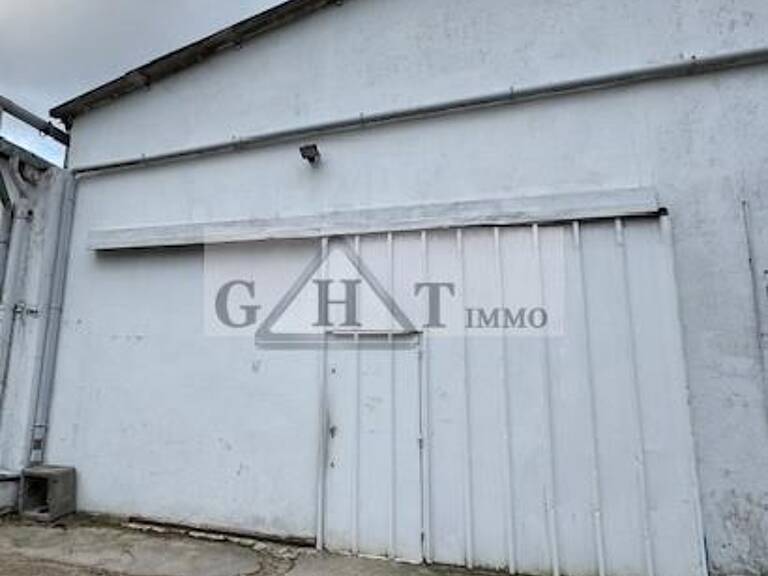 Entrepôt de 200m² à louer à Champigny sur marne — photo 1
