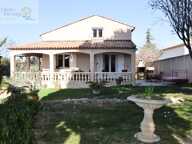 Villa — photo 2