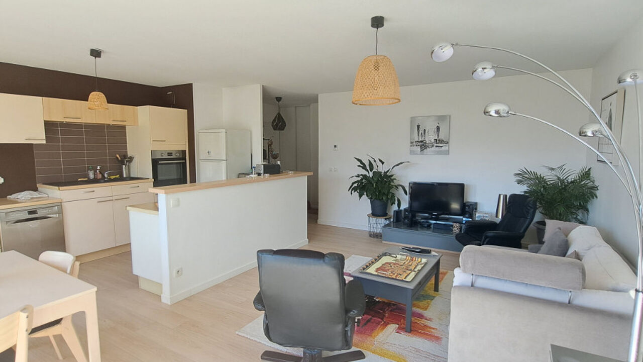appartement 4 pièces 82 m2 à vendre à Saint-Ismier (38330)
