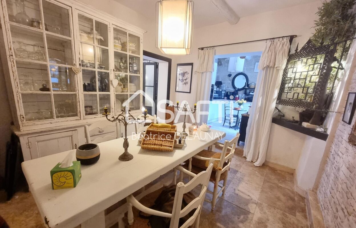 maison 4 pièces 110 m2 à vendre à Aigues-Mortes (30220)