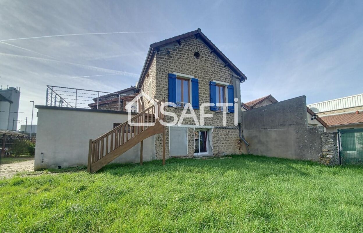 maison 7 pièces 280 m2 à vendre à Vaux-le-Pénil (77000)