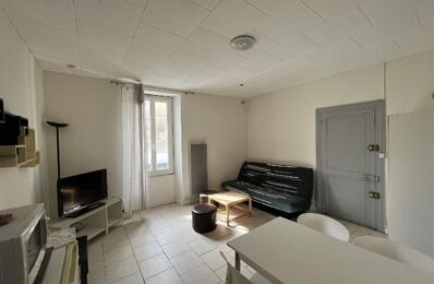 location appartement 330 € CC /mois à proximité de Angeac-Champagne (16130)