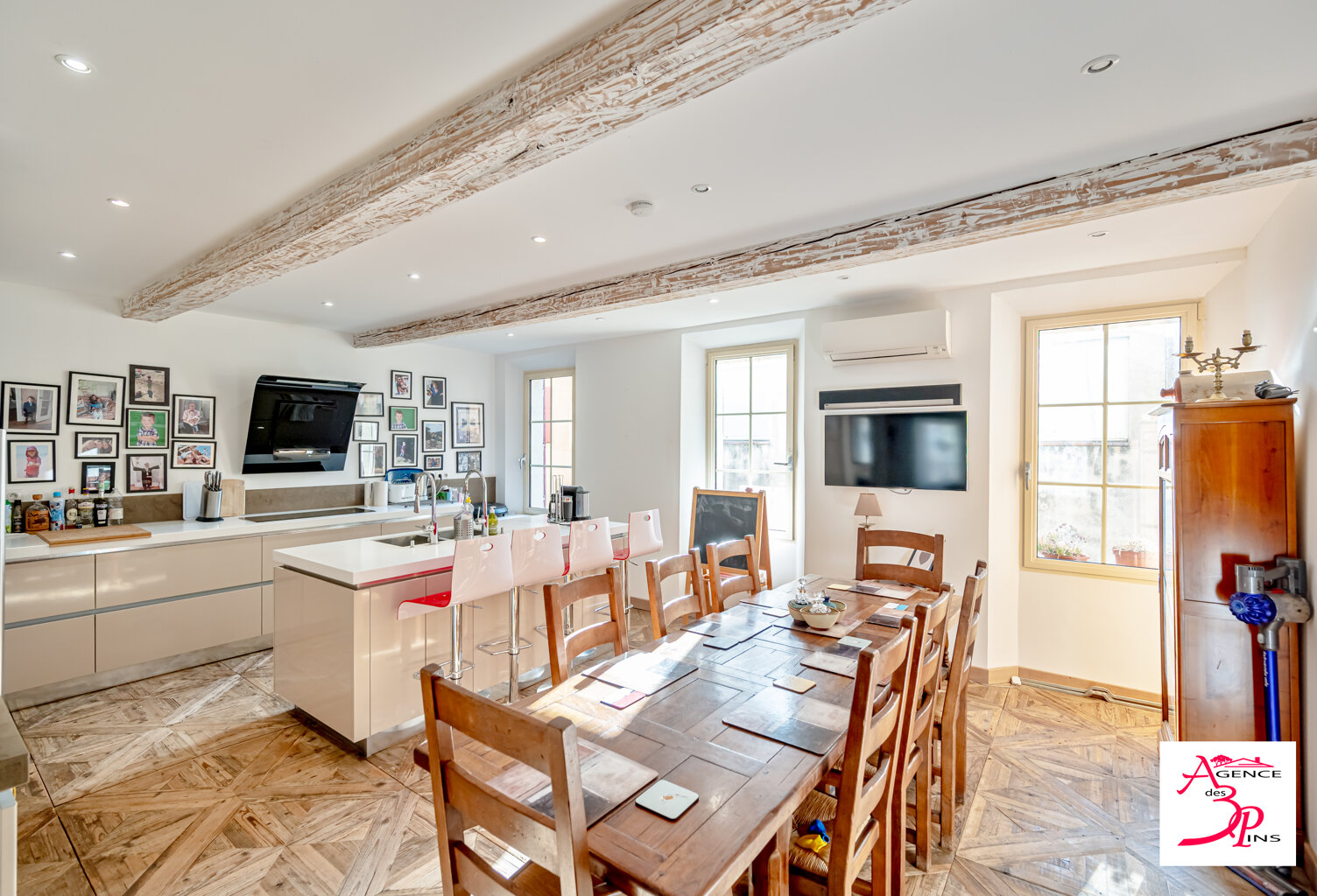 Vente maison 6 pièces 220 m² Collobrières (83610) — photo 1