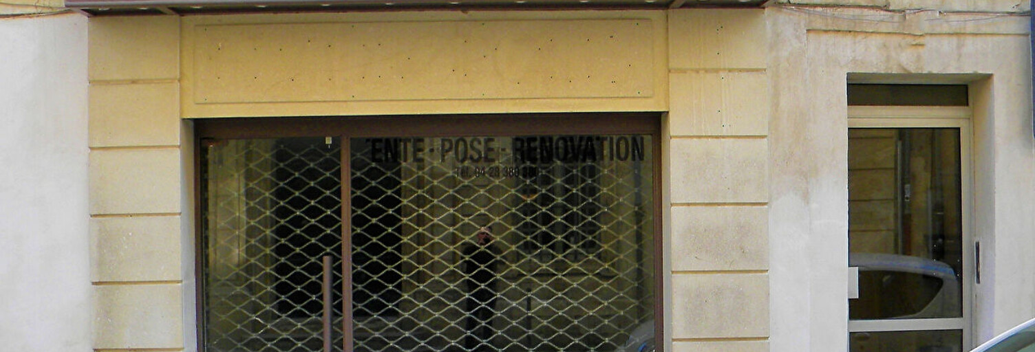 Commerce  58 m² à vendre à Avignon (84000)