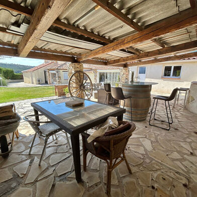 Maison 7 pièces 698000 €