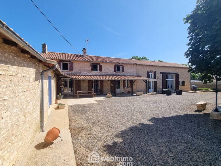 Longère - 388m² - Villiers — photo 1