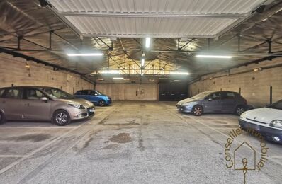 vente garage 423 000 € à proximité de Bordeaux (33800)