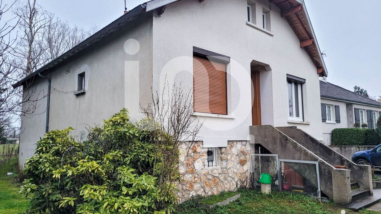 maison 4 pièces 88 m2 à vendre à Villefranche-d'Allier (03430)