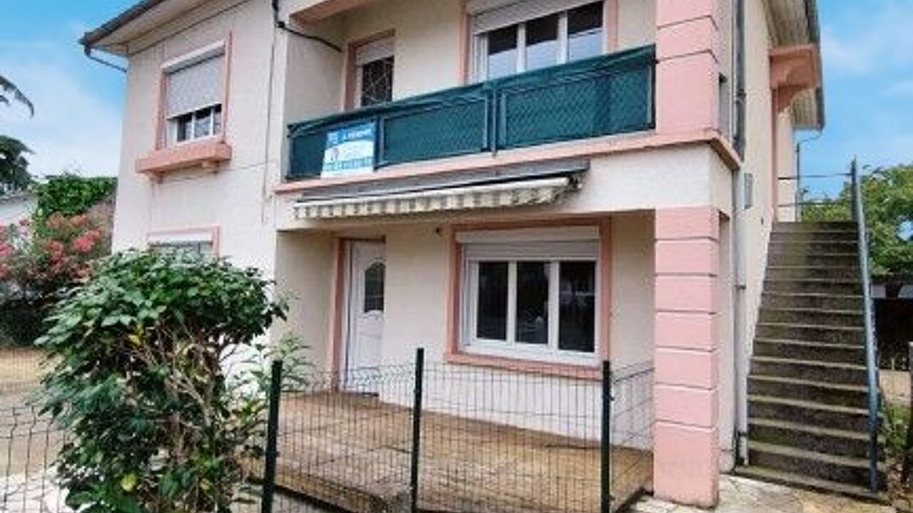 maison 12 pièces 215 m2 à vendre à Pineuilh (33220)