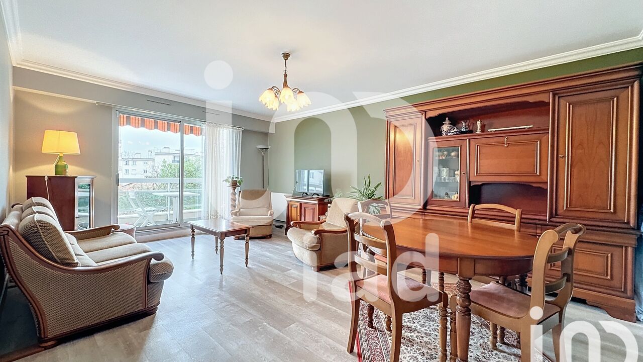 appartement 3 pièces 74 m2 à vendre à Aulnay-sous-Bois (93600)