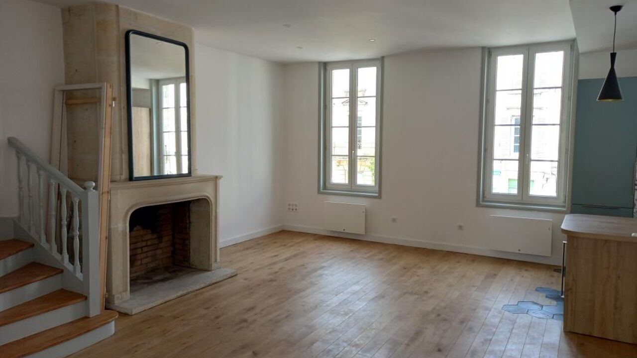 appartement 4 pièces 105 m2 à vendre à Rochefort (17300)