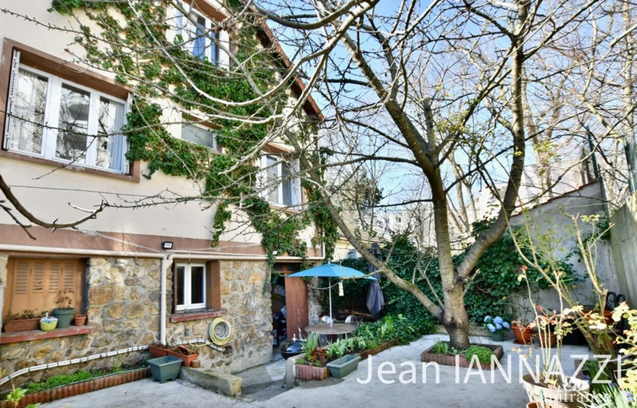 maison 5 pièces 159 m2 à vendre à Montreuil (93100)