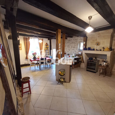 Maison 5 pièces 300000 €
