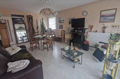 Appartement 8 pièces 222360 €