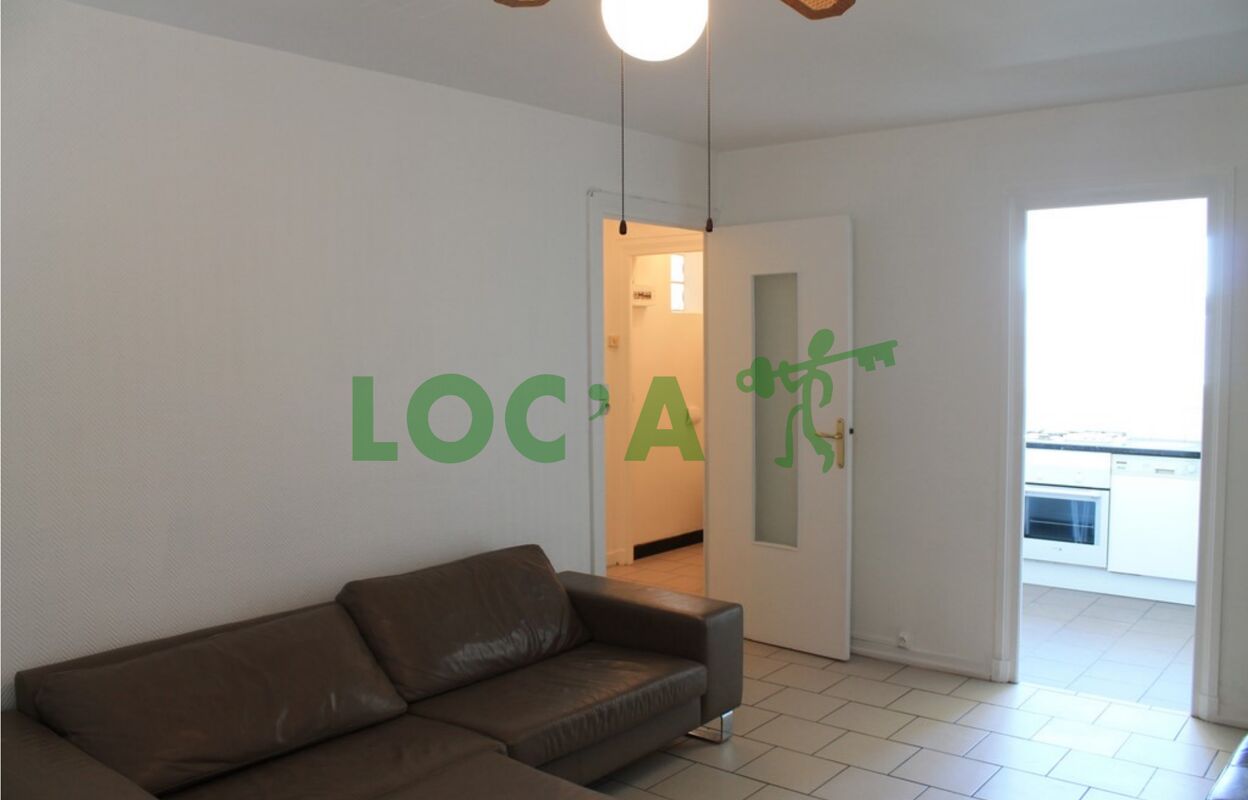 appartement 4 pièces 80 m2 à louer à Lyon 8 (69008)