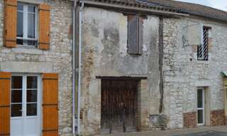 Immeuble  50 m² à vendre à Duras (47120)