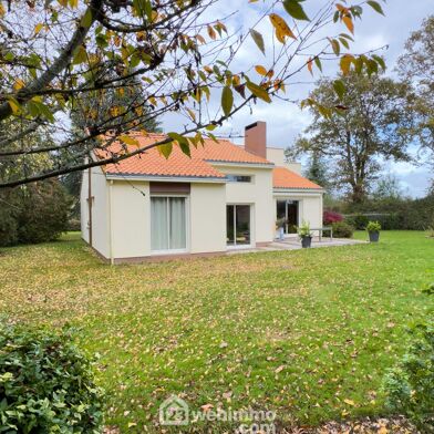 Maison 6 pièces 335900 €