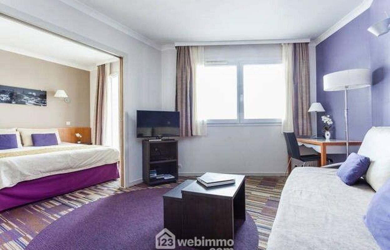 appartement 2 pièces 31 m2 à vendre à Courbevoie (92400)