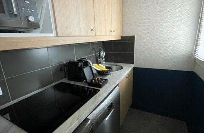 Appartement - 54m² - Courbevoie — photo 2