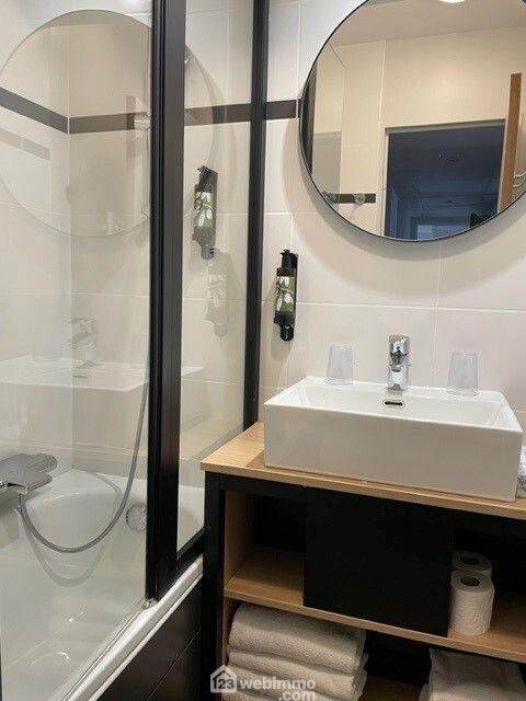 Photo Appartement - 54m² - Courbevoie image 3/4